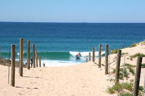 north-cronulla-beach[1].jpg